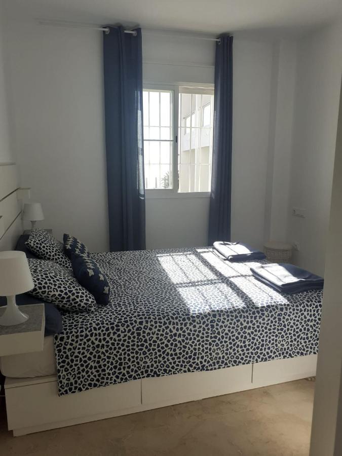Small Oasis - Appartement 6 Personnes Manilva Exterior photo